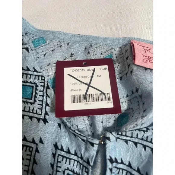 Theodora & Callum Tulum Fringed Cape - One Size - Picture 3 of 3